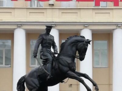 Работники УЗ «ГОДСМ» приняли участие в городском митинге на пл. Восстания.
