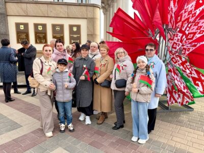Чествовании трудовых коллективов