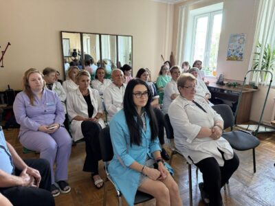 Обеспечение безопасности жизнедеятельности: от кибератак до правил на дорогах